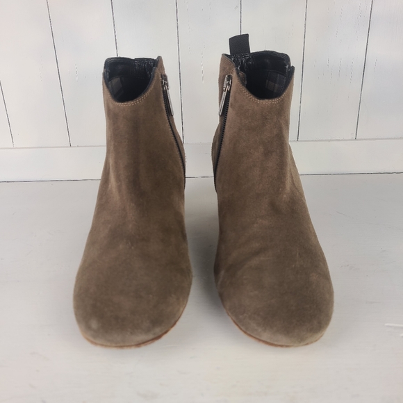 Aquatalia Suede Ankle Boots Side-Zip Booties - Taupe - Picture 6 of 15